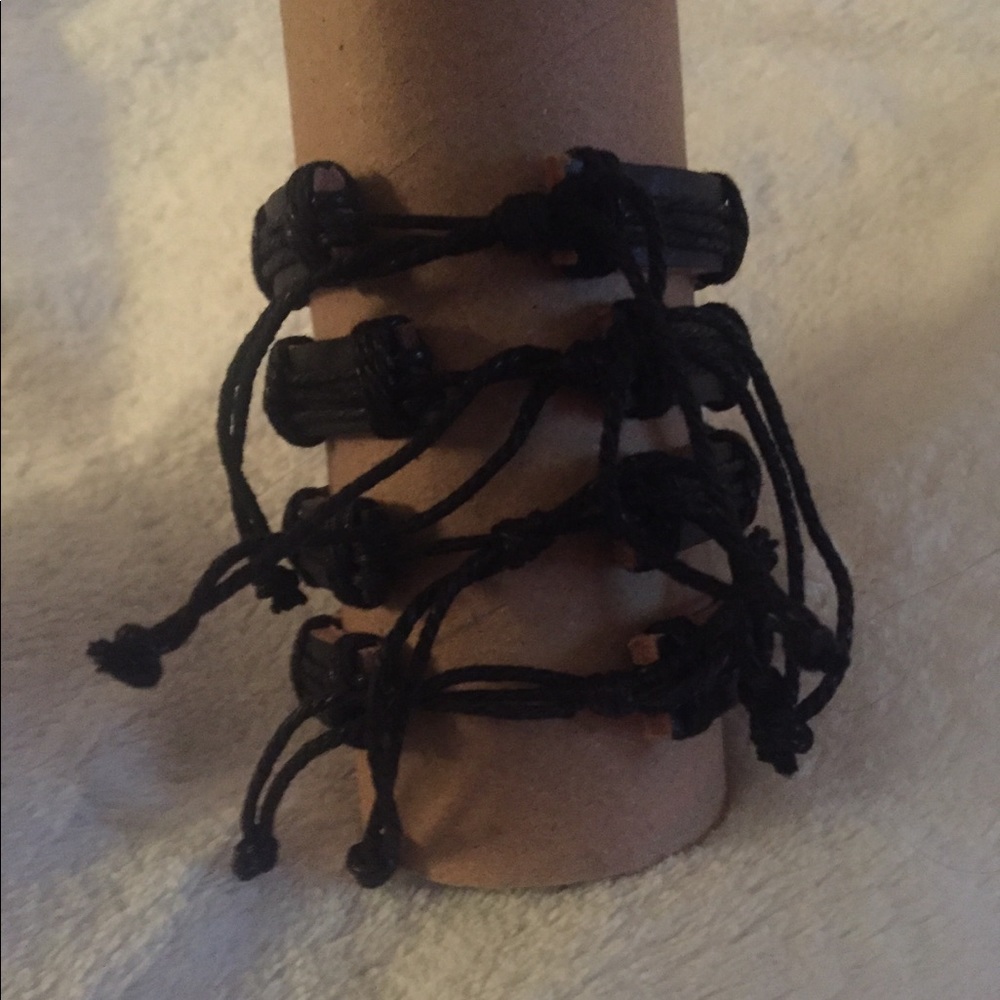 Adjustable bracelet - Picture 2 of 3